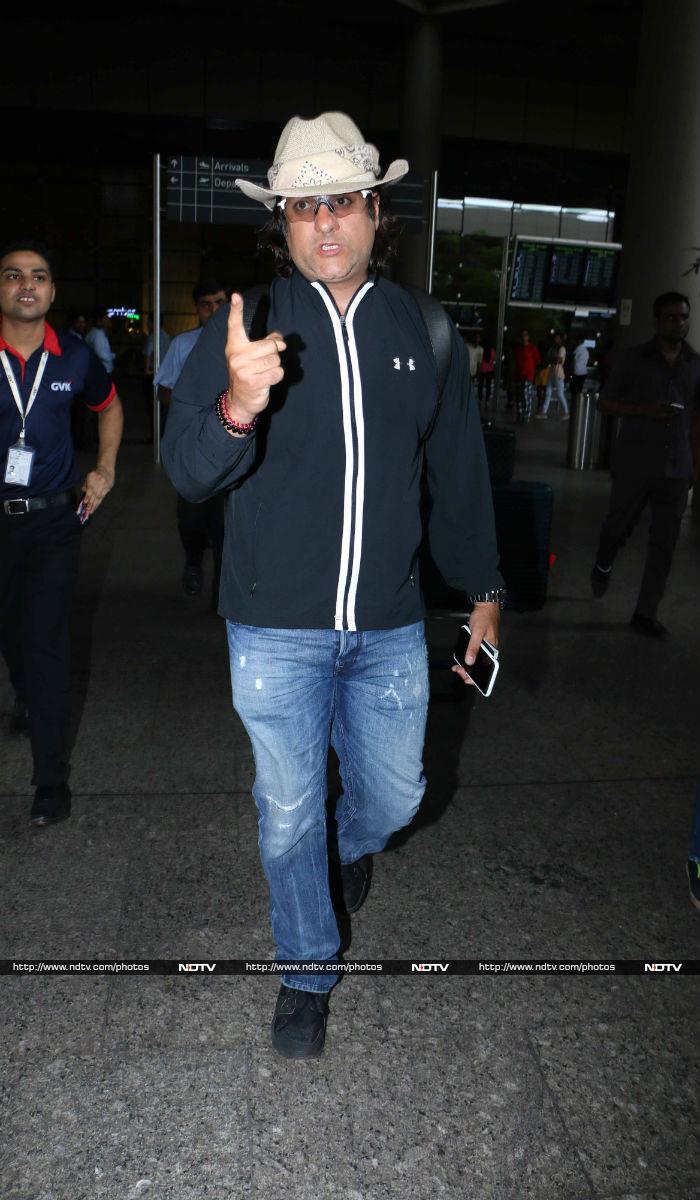 Flying High: Hrithik, Shraddha at the Airport