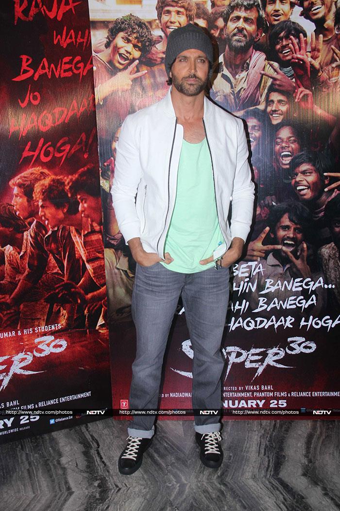 Hrithik Roshan Wraps Super 30 With A Party