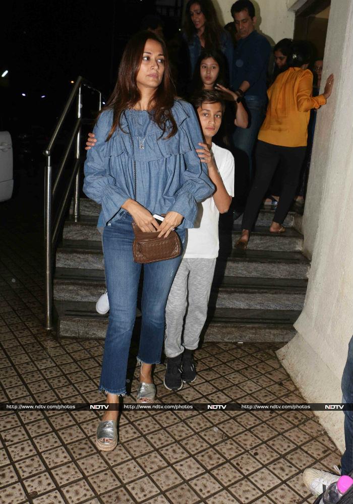 Hrithik Roshan And Sussanne Khan Take Kids Out For A Movie