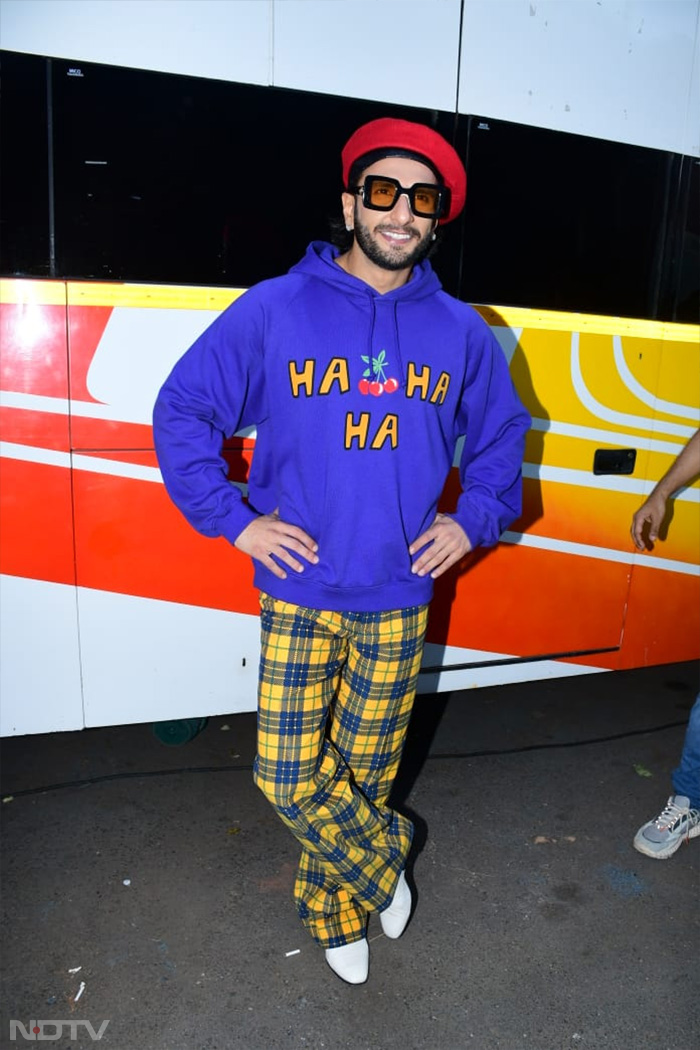 Ranveer Singh's swag was off the charts.
 (Image courtesy: Varinder Chawla)