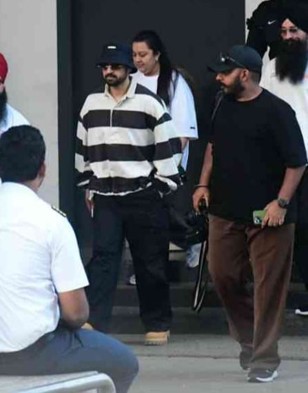 Diljit Dosanjh was also spotted at the airport (Image Courtesy: Varinder Chawla)