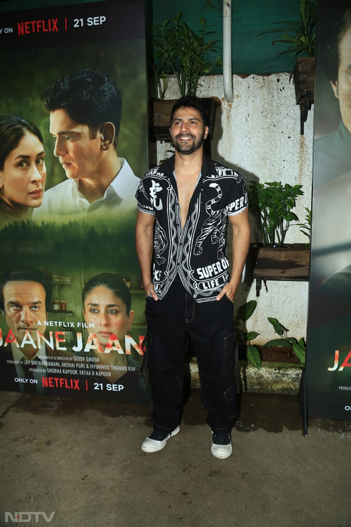 Varun Dhawan attended the special screening.  (Image Courtesy: Varinder Chawla)