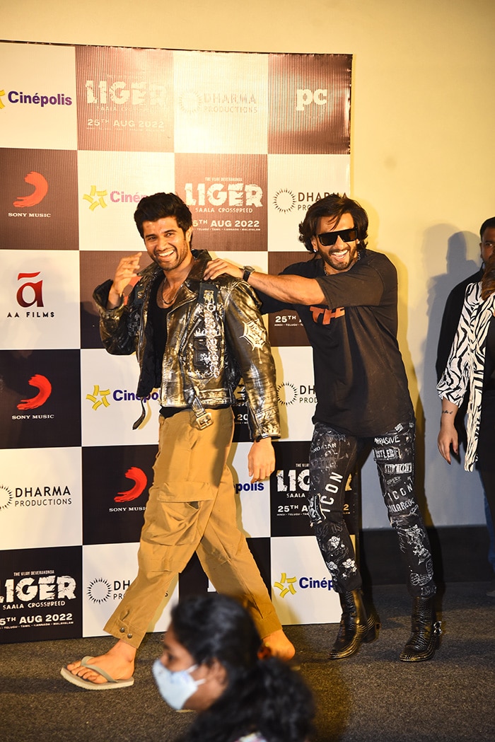 Liger Trailer Launch: Vijay Deverakonda, Ranveer Singh And The Great T-Shirt Swap