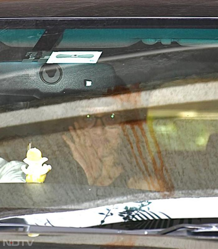 Shraddha Kapoor was captured inside her car at Khar. (Image Courtesy: Varinder Chawla)