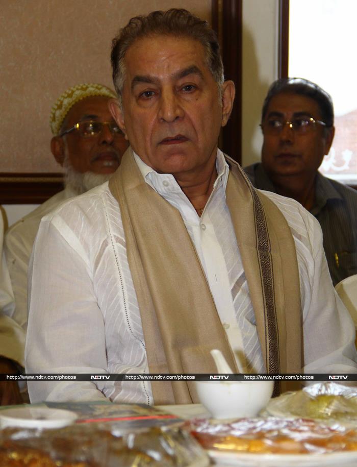 Salim Khan Attends Shaina NC\'s Iftaar Party