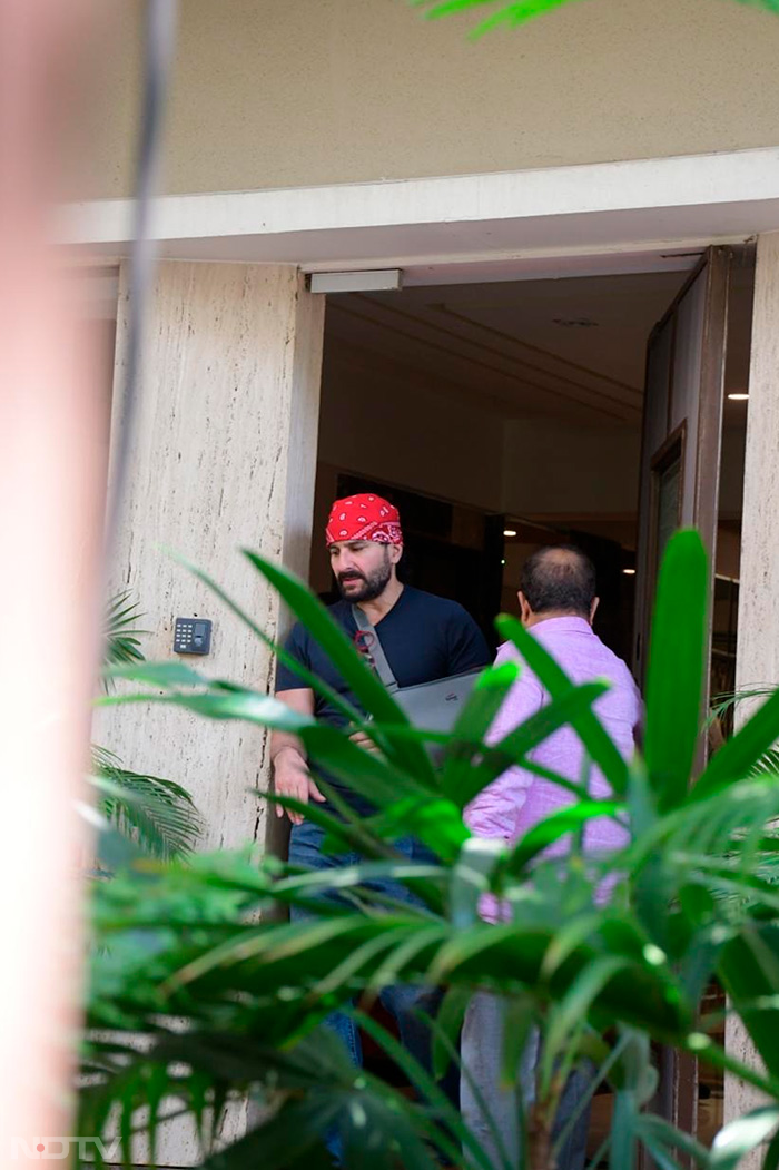 Saif Ali Khan, who recently underwent an operation, was spotted outside his house. (Image Courtesy: Varinder Chawla)