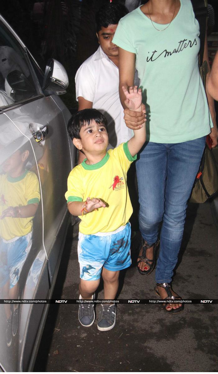 Adorable Pics Of Inaaya And Lakshya Will Drive Away Your Mid-Week Blues