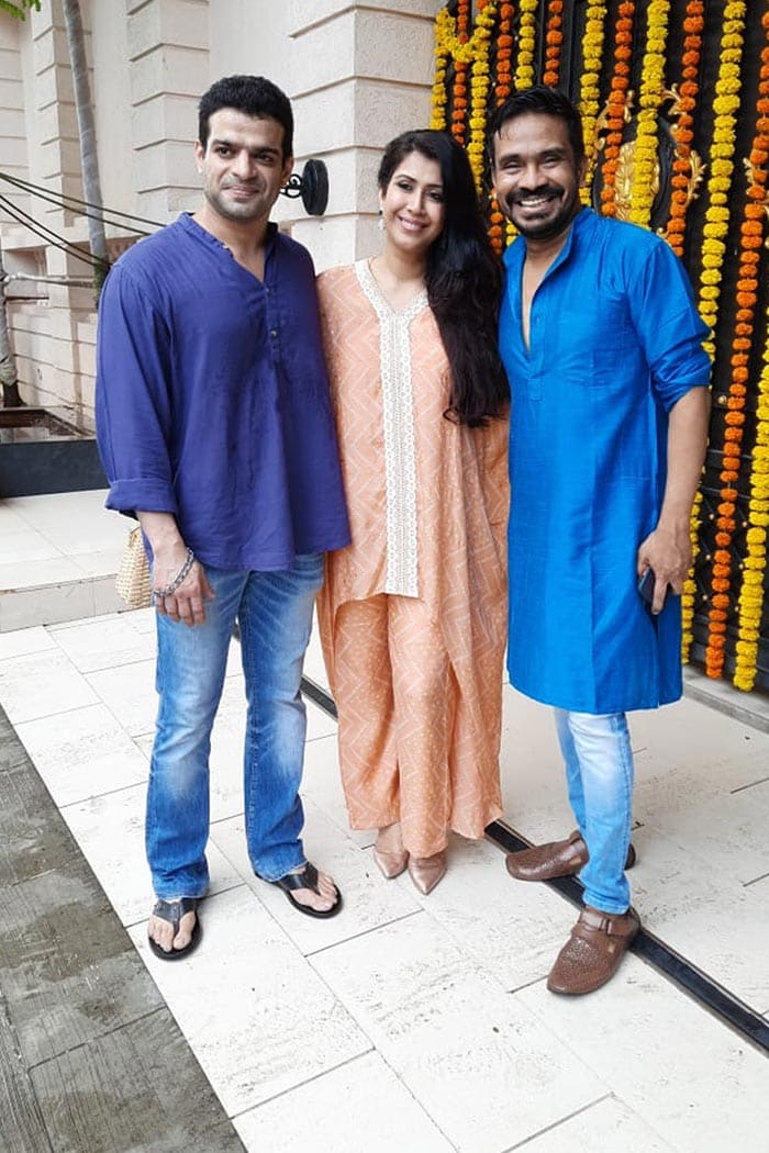 Actor Karan Patel posed with wife Ankita and friend Mushtaq Sheikh.