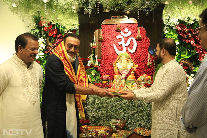 Inside Shah Rukh Khan And Salman Khan\'s Ganesh Chaturthi Diaries