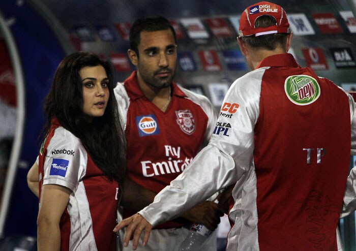 Katrina, Preity bond on the IPL pitch