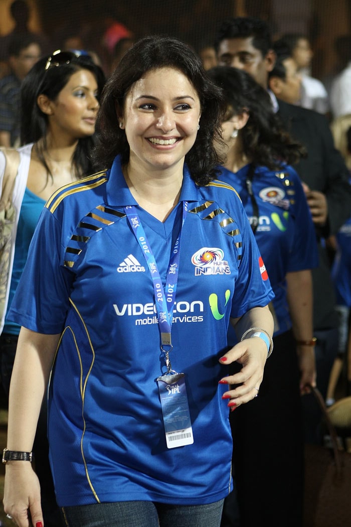 Anjali Tendulkar, wife of Mumbai Indians captain Sachin Tendulkar attends the 2010 DLF Indian Premier League T20 group stage match between Mumbai Indians and the Delhi Daredevils played at Brabourne Cricket Stadium on April 13, 2010 in Mumbai, India. (Photo: IPL2010/Getty Images)