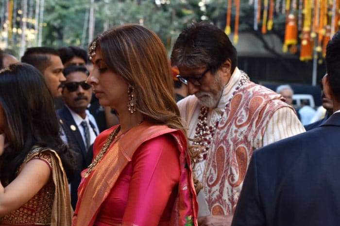 The Bachchans, Aamir Khan And Others Add Stardust To Isha Ambani, Anand Piramal\'s Big Fat Wedding