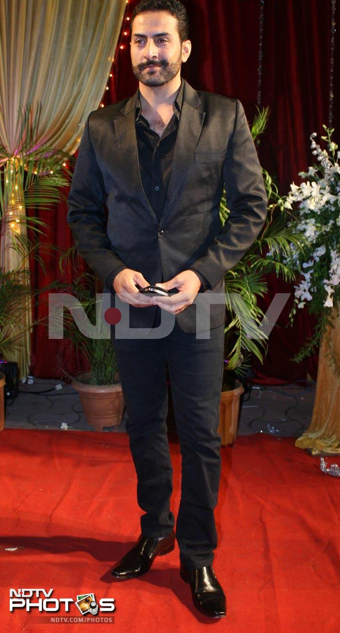 Big B, Dharmendra at television awards