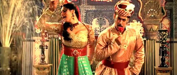 Chhammak Chhallo and other item songs of 2011