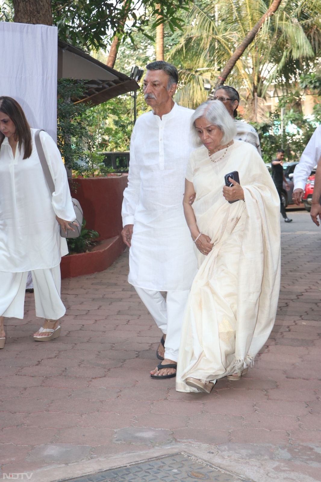 पंकज धीर का करियर चार दशकों से अधिक समय तक चला, जहां धीर ने फिल्म और टेलीविजन में काम किया.