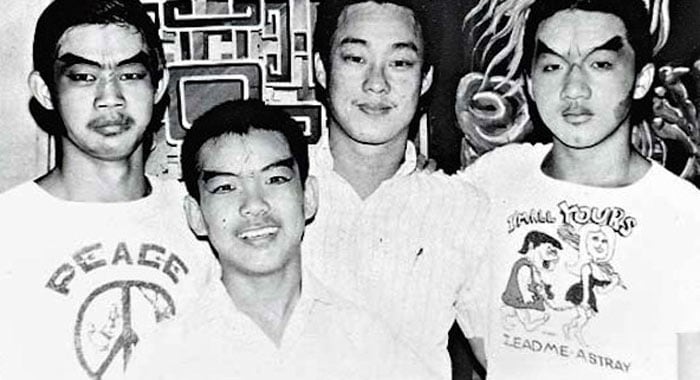 Chan trained rigorously and excelled in martial arts and acrobatics. He eventually became part of the Seven Little Fortunes, a performance group made up of the school's best students, gaining the stage name Yuen Lo in homage to his master.