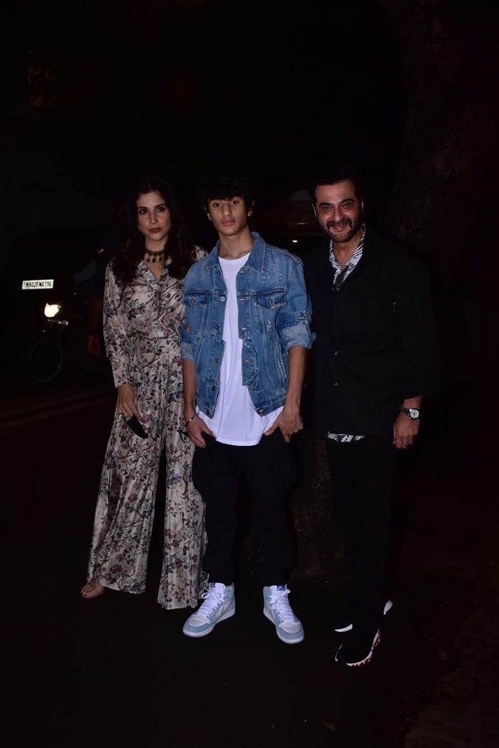 Janhvi, Khushi, Shanaya And Others At Rhea Kapoor And Karan Boolani"s Wedding Reception