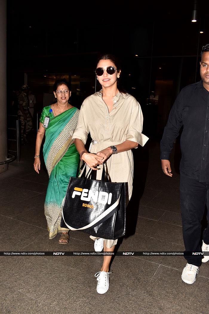 Airport Diaries With Kangana, Anushka, Janhvi