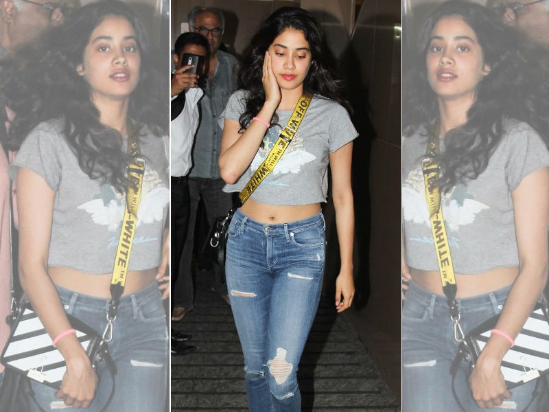 Photo : Check Out Janhvi Kapoor's 'Traffic-Stopping' Look