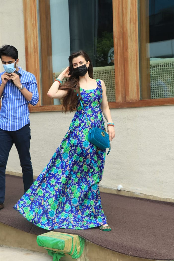 Giorgia Andriani, who was pictured at the Bastian restaurant in Worli, was a sight to behold in a blue outfit.