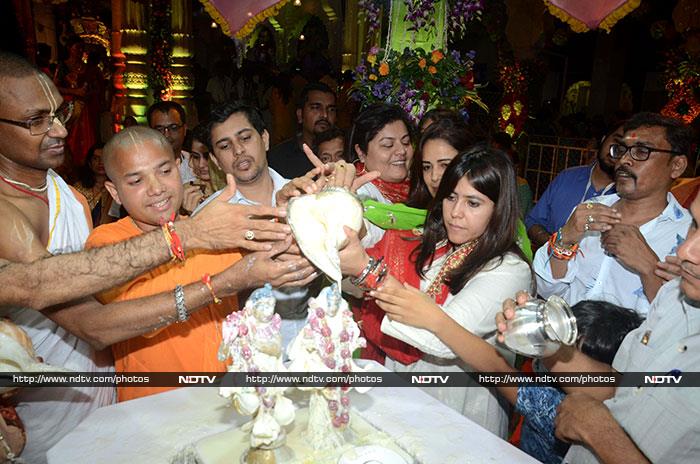 Inside Ekta Kapoor, Mona Singh\'s Janmashtami Celebrations At ISKCON Temple