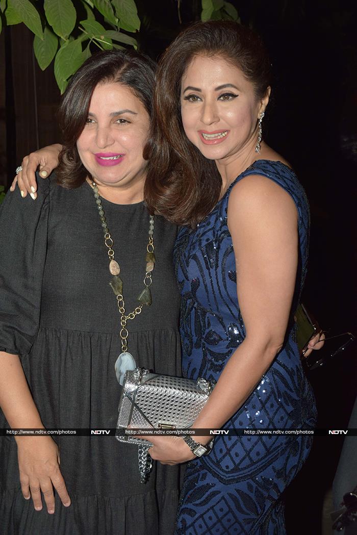 Farhan-Shibani And Other Stars Turn Back Time At Javed Akhtar\'s Retro Party