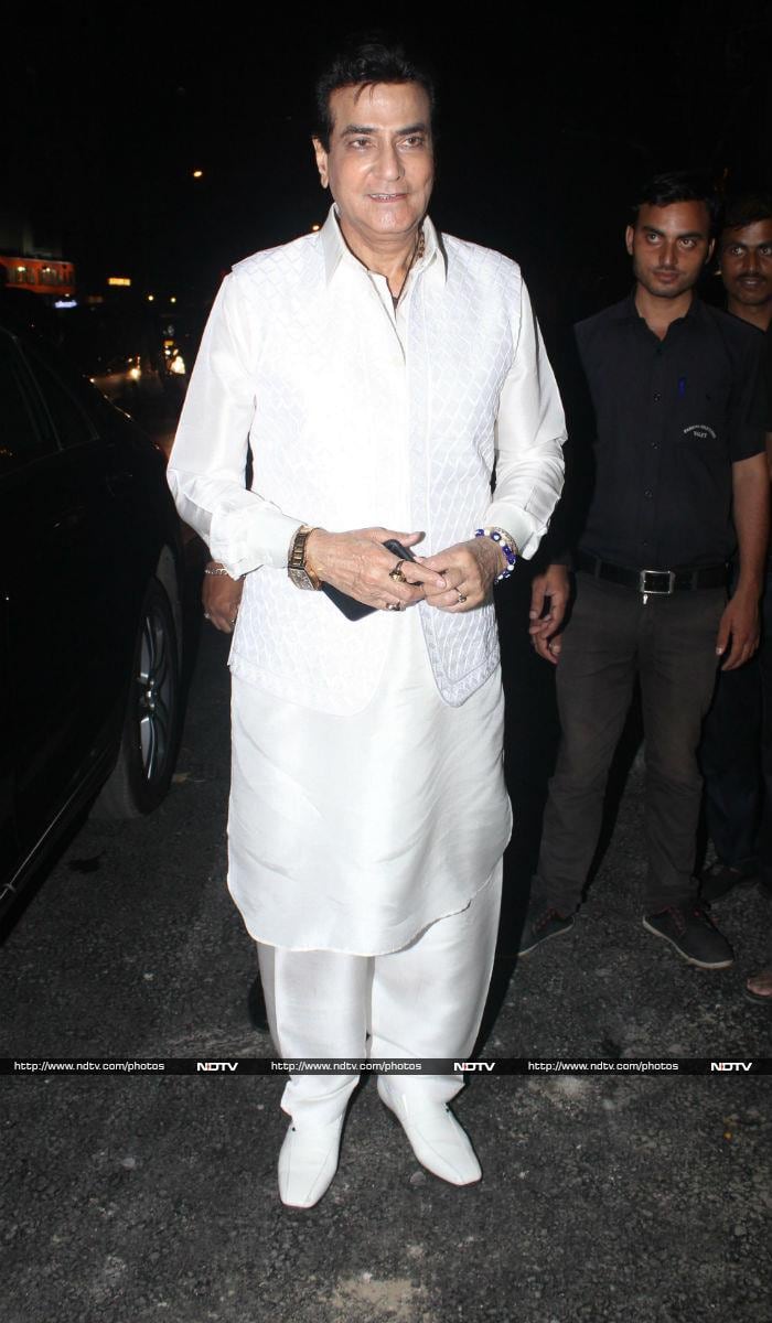 Jeetendra Celebrates Birthday With Family And Friends