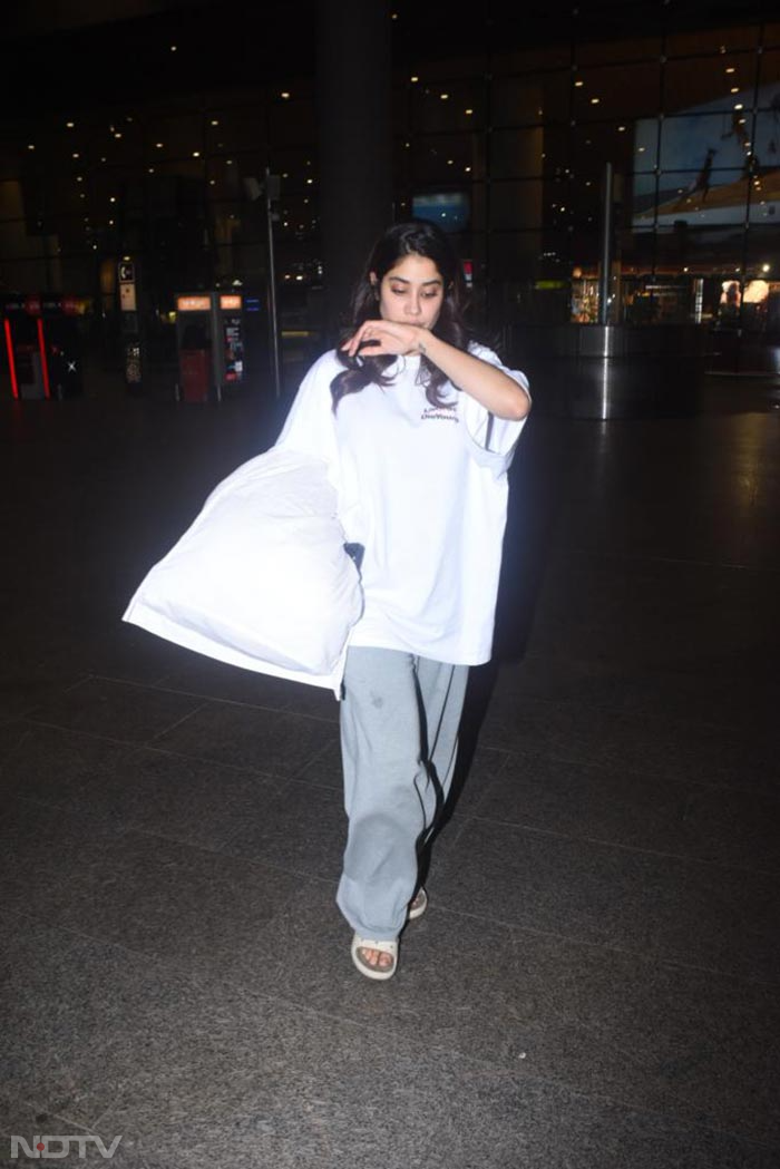 Jet Set Go: Ram Charan, Janhvi Kapoor (With Pillow) And Other Stars At Airport