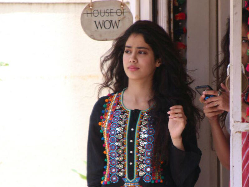 Much Jhanvi Kapoor, Such Wow