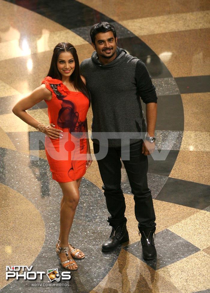 Bipasha and Madhavan pose together.