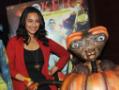 Mars attacks? Sonakshi new extra-terrestrial friends