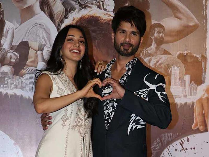 Shahid Kapoor And Kiara Advani Introduce <i>Kabir Singh</i> In Style