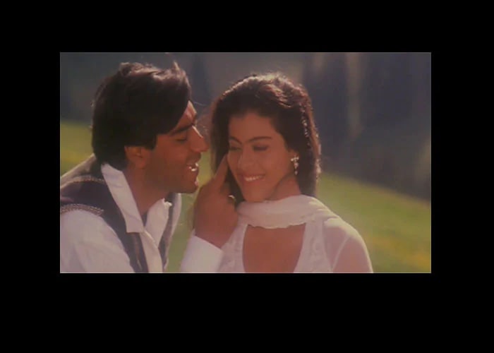 There was more success in store for Kajol in 1998 with <i>Pyaar To Hona Hi Tha</i> opposite Ajay Devgn. The film was a remake of the Hollywood flick <i>French Kiss</i>.