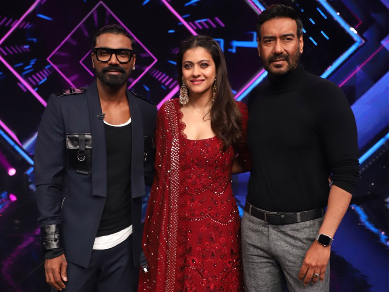 'तान्हा जी' के प्रमोशन के लिए 'डांस प्लस' के सेट पर पहुंचे काजोल और अजय देवगन 'तान्हा जी' के प्रमोशन के लिए 'डांस प्लस' के सेट पर पहुंचे काजोल और अजय देवगन