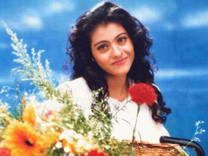 Happy Birthday, Kajol! <I>Incredible</i>@44