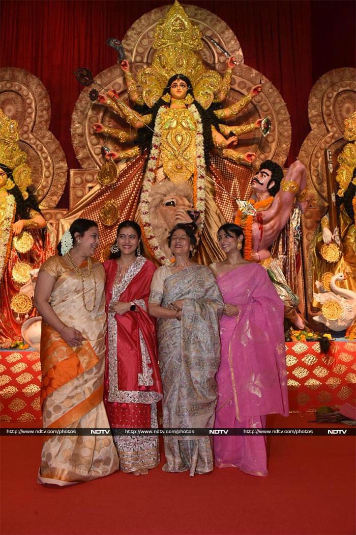 Kajol, Tanishaa And Tanuja Are All Set For Durga Puja Celebrations