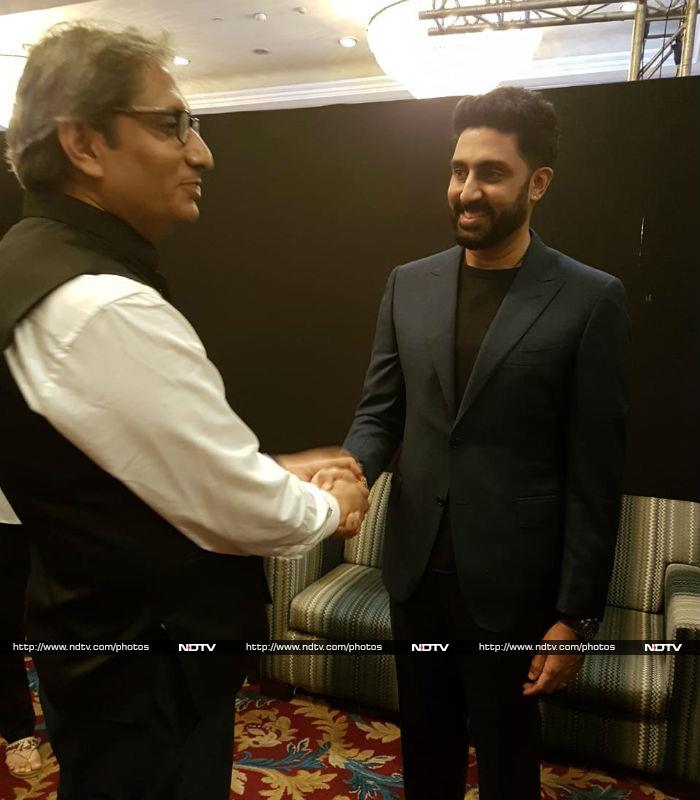 Abhishek Bachchan with NDTV's Ravish Kumar at the conclave venue.