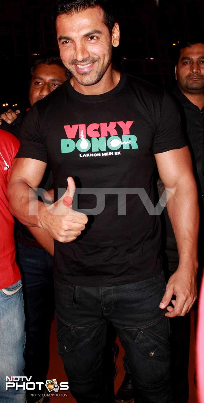 Spotted: The cast of Vicky Donor