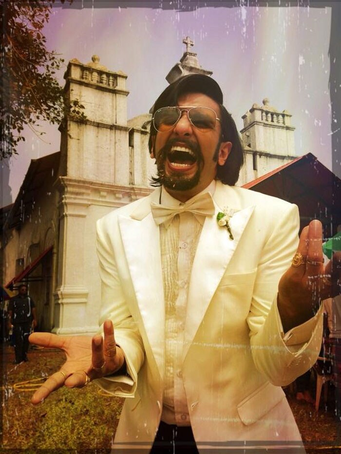 First Look: Ranveer as Deepika\'s Husband in Finding Fanny