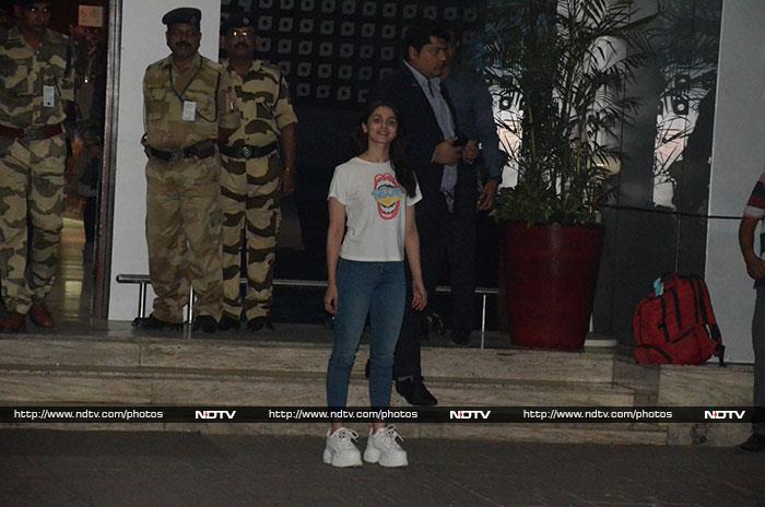 Busy Bees Kangana Ranaut And Alia Bhatt Are On Their Toes