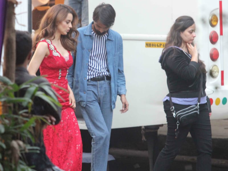 Photo : Scarlet Queen Kangana Ranaut On Sets Of India's Next Superstar