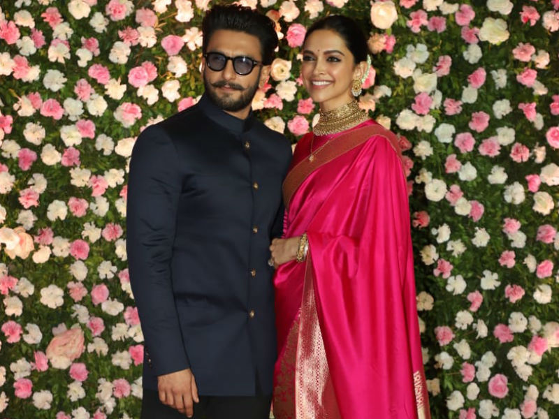 Deepika, Ranveer, Rekha, Kriti And Others At Kapil Sharma And Ginni Chatrath's Reception Deepika, Ranveer, Rekha, Kriti And Others At Kapil Sharma And Ginni Chatrath's Reception