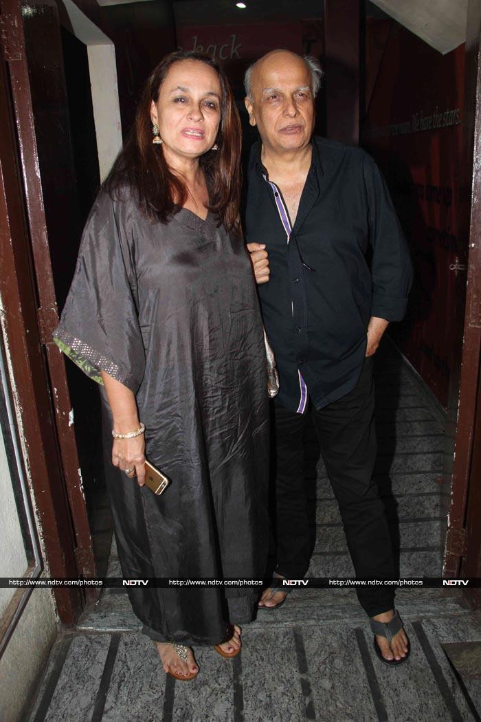 Gauri, Neetu, Alia Root For Kapoor And Sons