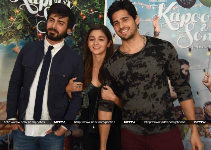Khans And Bhatts Watch Kapoor And Sons