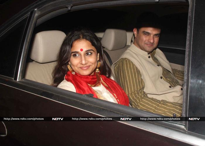Deepika, Ranveer Arrive For Karan Johar\'s Party Befikre
