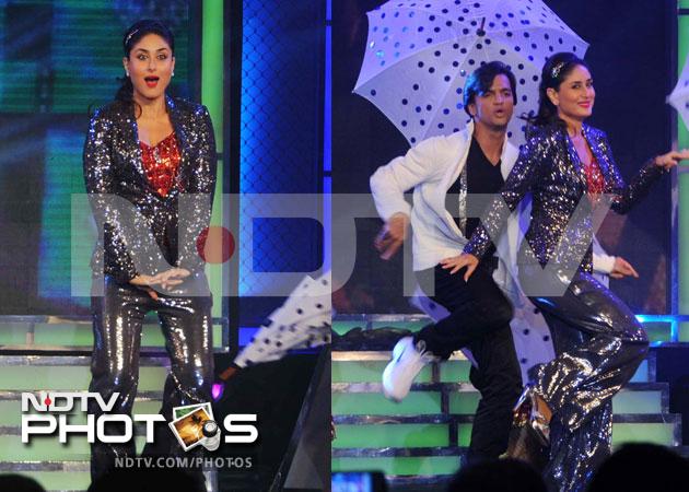 Heroine Kareena puts on her dancing shoes