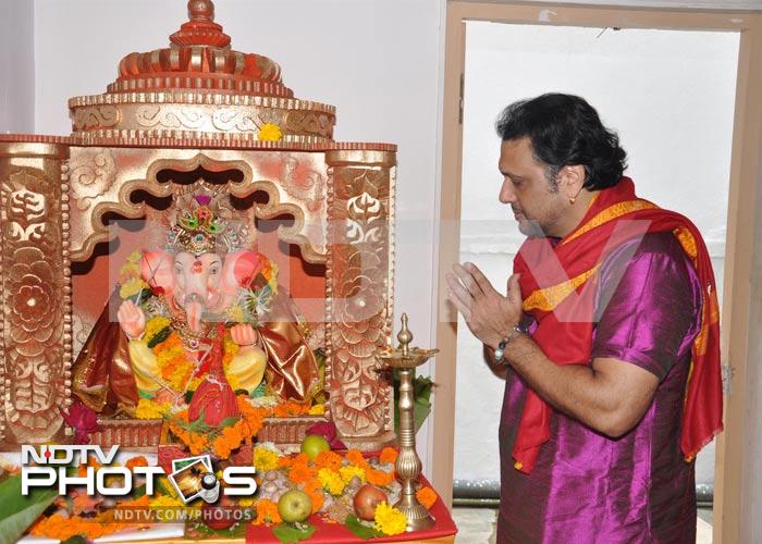 Govinda also brought Ganpati home.