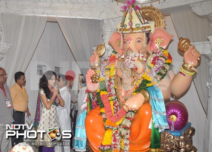 Monica Bedi prays to Lord Ganesh