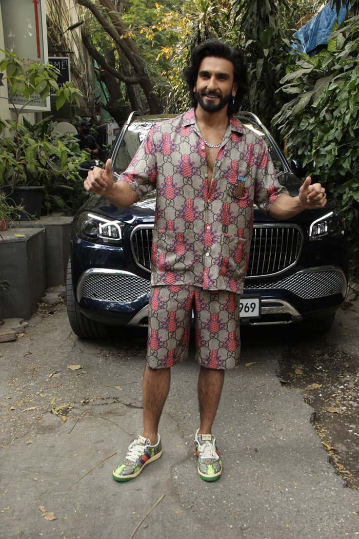 Like always, Ranveer Singh looked dapper in his comfy outfit as he interacted with the media