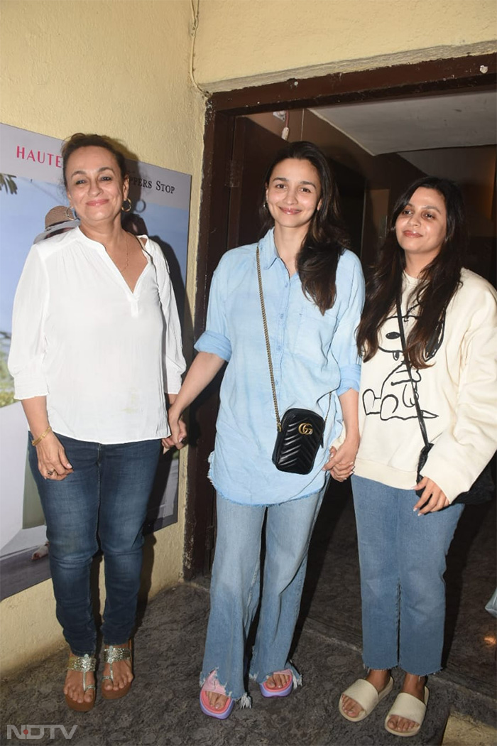 Kareena Kapoor, Malaika Arora And Alia Bhatt-Shaheen-Soni Razdan\'s Saturday Diaries